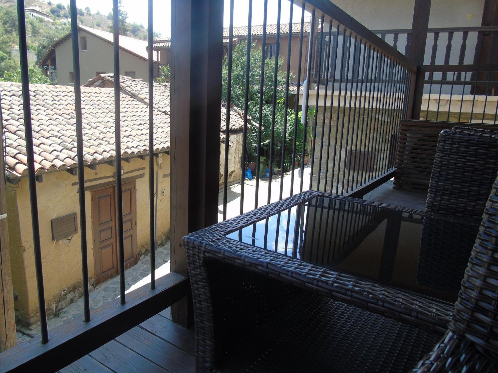 Enipnion Apartments Kakopetria Bilik gambar