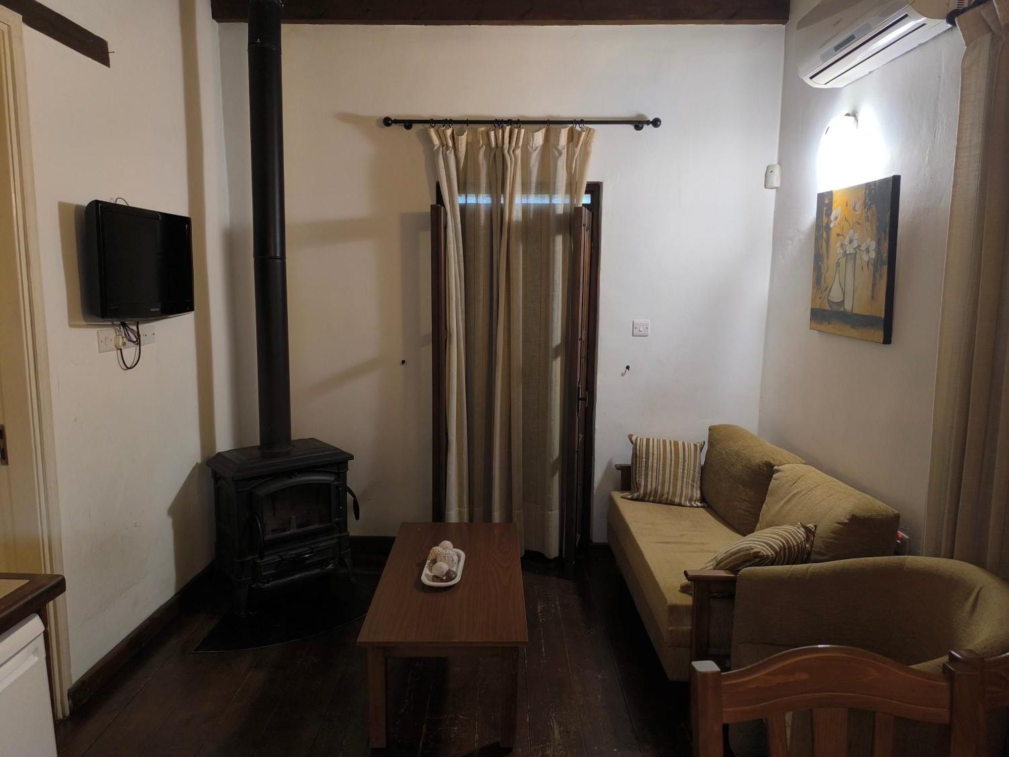 Enipnion Apartments Kakopetria Luaran gambar